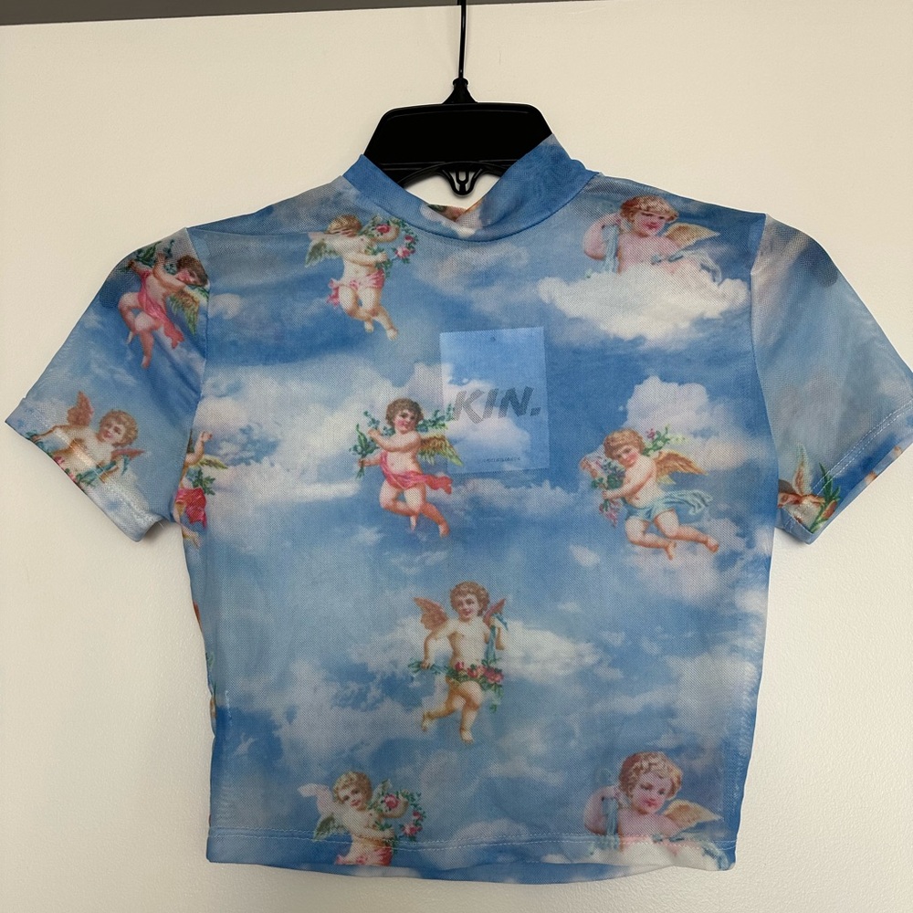 Kin mesh shirt, size small, blue with cherub pattern